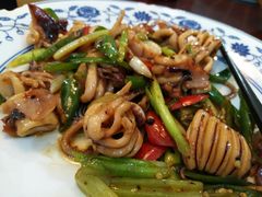 豉椒炒鱿鱼-水乡人家私房菜(逢简店)