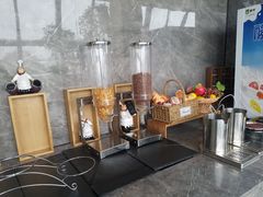 -四月吧餐厅(正阳步行街店)
