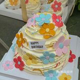 春天就要吃青团和小蛋糕哇🌷