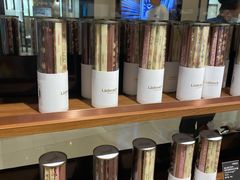 零售区-Laderach 莱德拉(上海环贸iapm店)