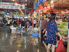 -华威西营里农产品批发市场