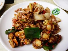 -爱伲牛肉火锅自助(景洪店)
