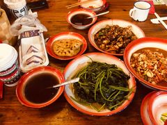-老三样·美食研究中心(世贸路店)
