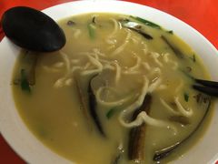 -三百碗宝应长鱼面(板仓街店)