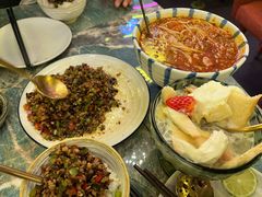黑三剁-浩海火燒雲傣家菜(静安芮欧店)