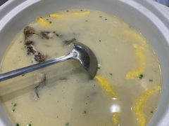 -黄泥岗·地道湖北菜(奥特莱斯店)