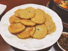 -百年石锅饭(阿里郎美食街店)