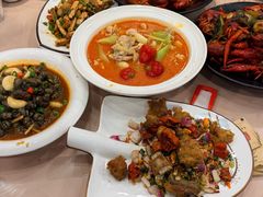 -老鄞江清水龙虾•赵赵家(江北店)