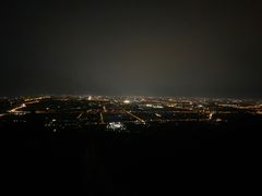 -鬼笑石后山停车场