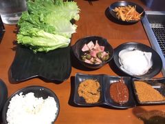 -肉甲韩国木炭烤肉(新壹街1店)