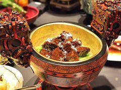 窝烧藤椒雪花牛肉-曾宴·楚菜(湖北省博物馆店)