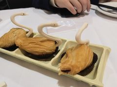 榴莲千丝酥-稻香酒家·34年老字号·港式粤菜(汉街店)