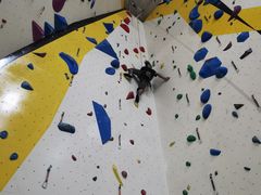 -问山MountQuest攀岩馆