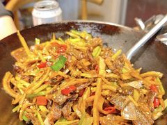 -牛八宝桂林米粉(八里庄店)