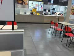 -麦当劳(轻轨曹杨路店)