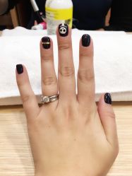 -进巍美甲美睫店