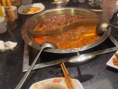 -百年川椒重庆老火锅(光谷店)