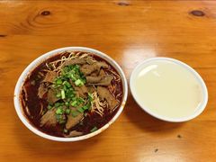 -汪胖子襄阳牛肉面(华丰路店)