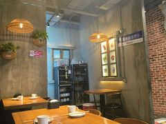 -炉小二铜锅牛蛙•川湘菜(三里屯店)