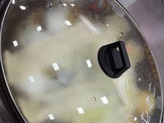 -屯老二农家铁锅炖·行业领军者(梅江店)