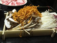 -宽板凳老灶火锅(南礼士路店)
