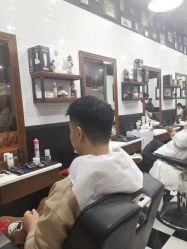 -MARTIN'S BARBER SHOP男士理发馆