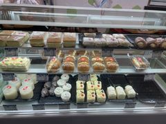 -白玉兰食品(中山公园龙之梦店)