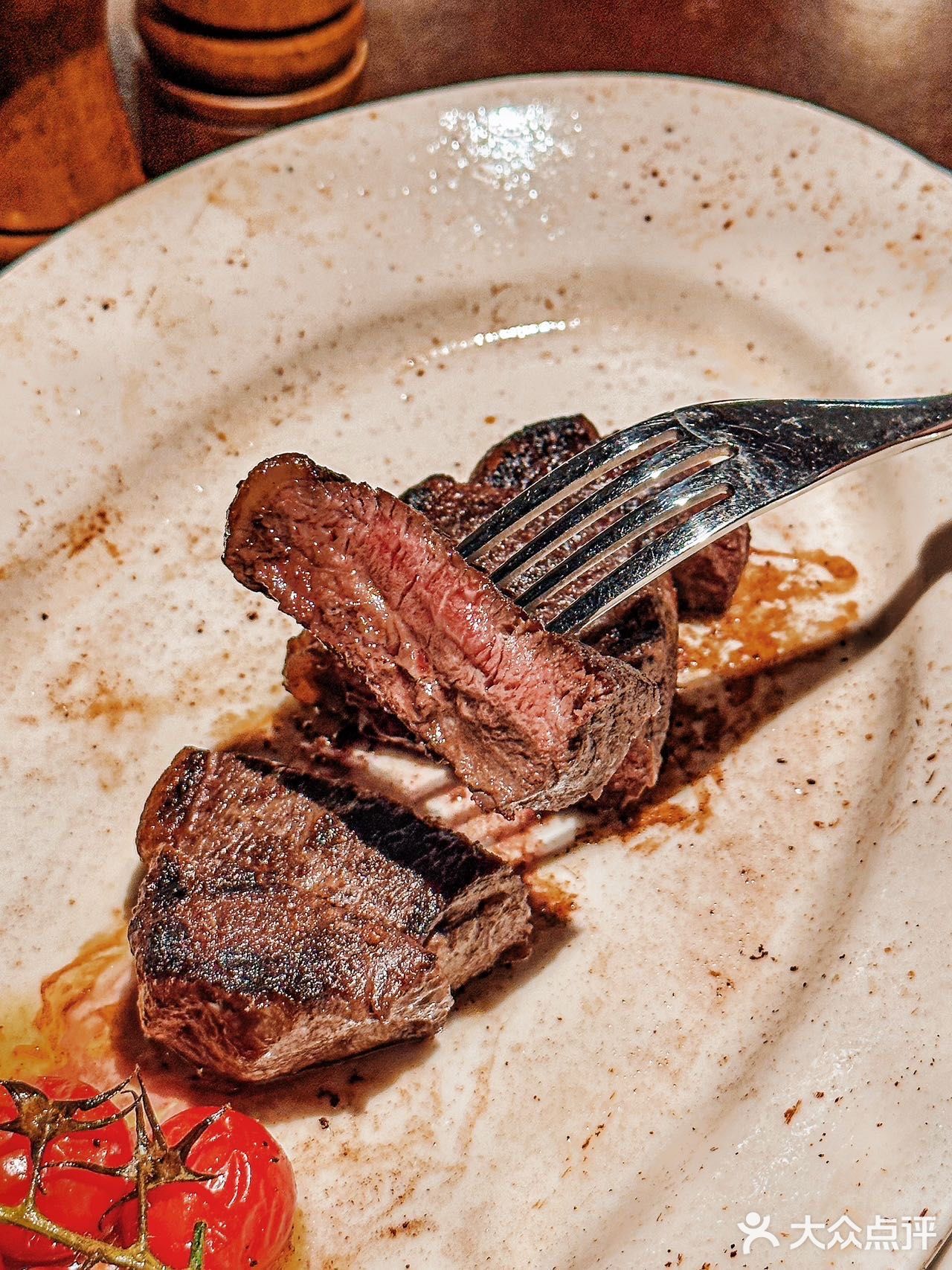 顺德这家约会西餐厅氛围感真的绝美！！🥂