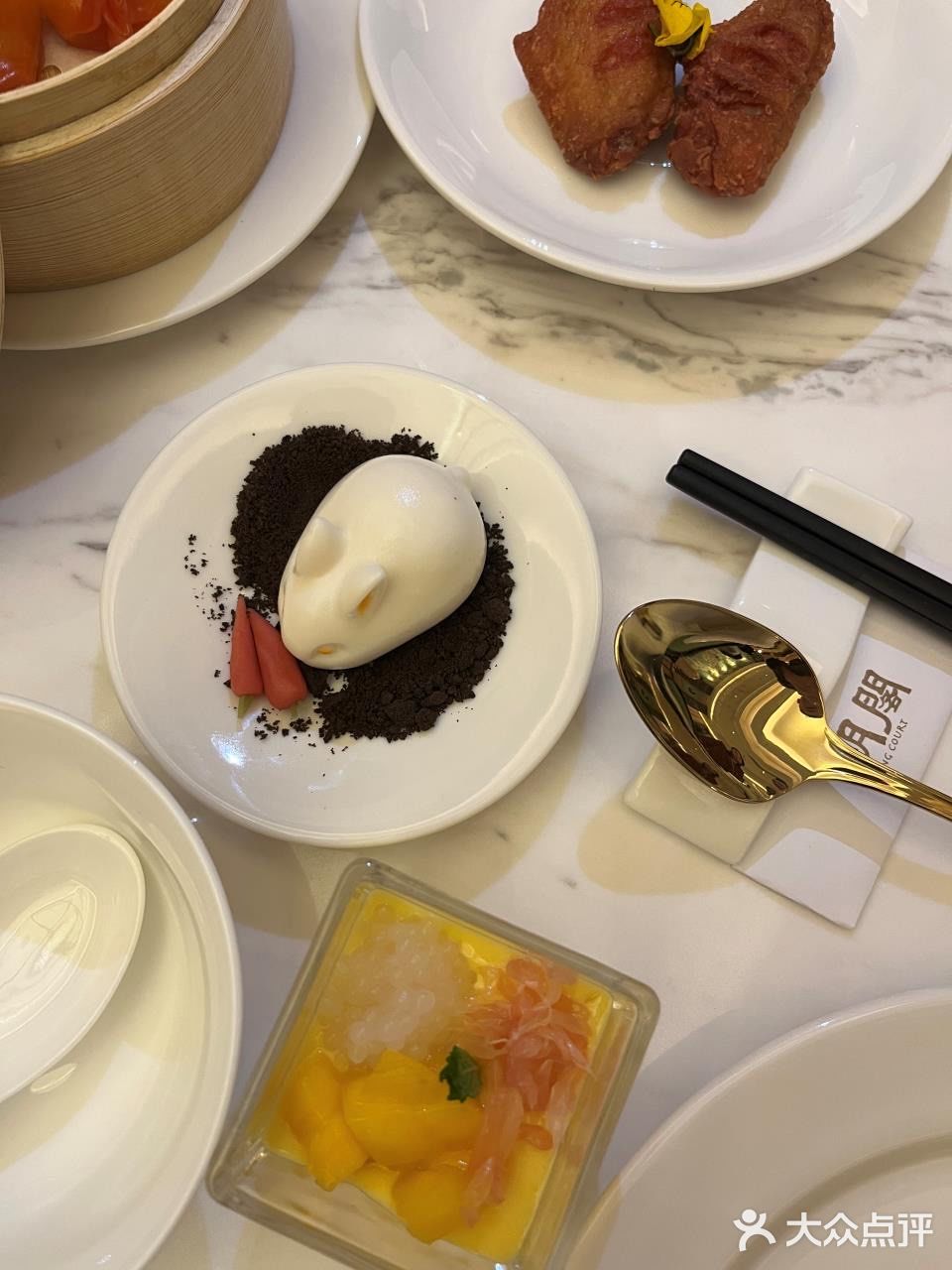 最近听朋友介绍说长沙有一家可以实现虾饺自由的餐厅