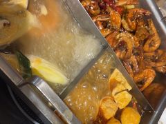 -鸡遇虾煲干锅火锅(小寨金莎店)
