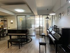 -梅纳·钢琴声乐架子鼓Mena Music(双井店)