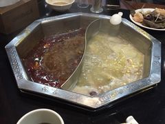 -重庆德庄火锅(体育中心店)