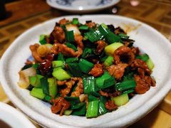 宣威小炒肉-醉云喃