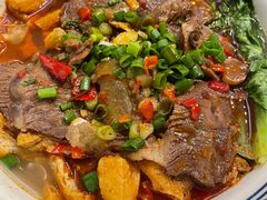 -粉吖吖·邵阳米粉(体育西路店)