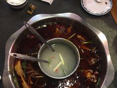 -重庆烧鸡公火锅(簋街店)