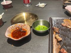 -铭牛烧肉·和牛海鲜自助(高新月牙湖店)