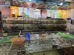 -岛中岛·海鲜大排档·万宁老字号(东澳店)