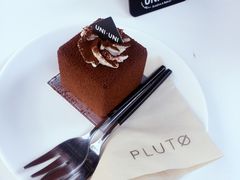 -UNI UNI(环亚凯瑟琳店)