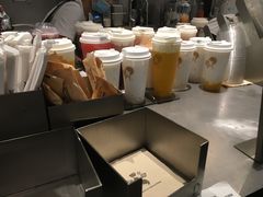-喜茶(上海打浦桥日月光gelato lab+店)