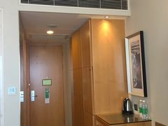 -上海浦东康桥绿地假日酒店