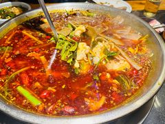 -小饕荟雅安贡椒鱼鲜馆(广福桥店)