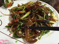 爽拌驴皮-张记美食城