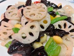 -巴扎美食·新疆菜·西域歌舞表演餐厅(新疆大厦店)