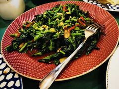 橄榄油炒菠菜-一千一夜(工体店)