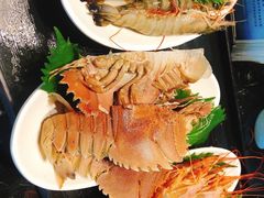 -淡尾·海鲜自助概念餐厅(虹桥南丰城店)