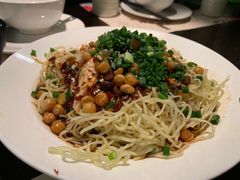 鸡丝凉面-舌尖上的食缘花园主题餐厅