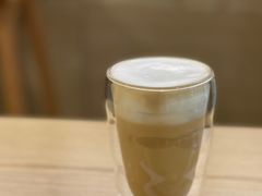卡布奇诺-COFFEE HOLIC(朝外SOHO店)