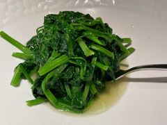 清炒豌豆苗-滋色臻选川菜(北京坊旗舰店)
