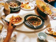 招牌跳水鱼-小河盐帮·私家菜·烤鸭(三元桥·霄云路店)