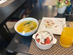 -上海虹桥西郊假日酒店